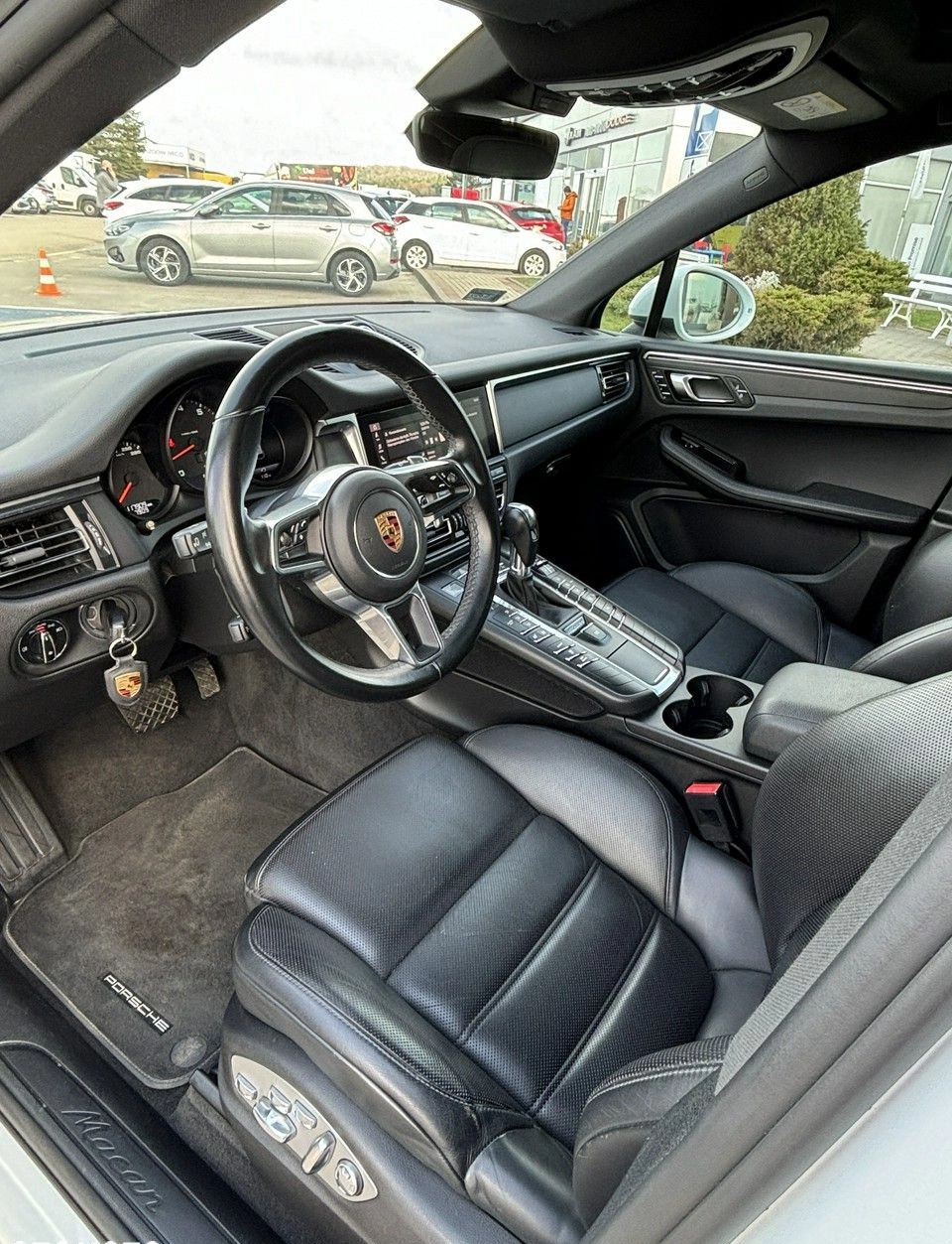 Porsche Macan cena 229900 przebieg: 117831, rok produkcji 2019 z Wejherowo małe 352